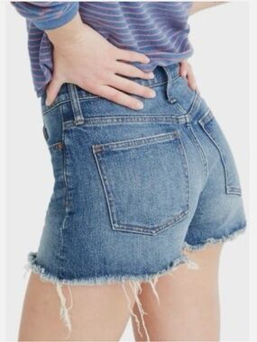 Madewell The Perfect Jean Short in Rayburn Wash